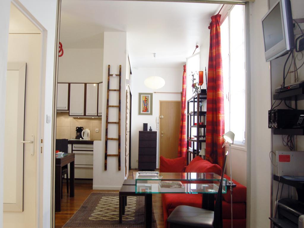Apartment Louvre Paris Chambre photo