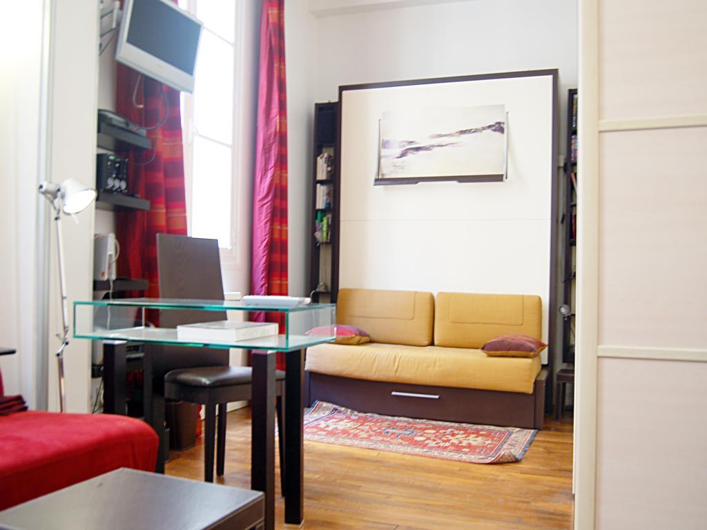 Apartment Louvre Paris Chambre photo