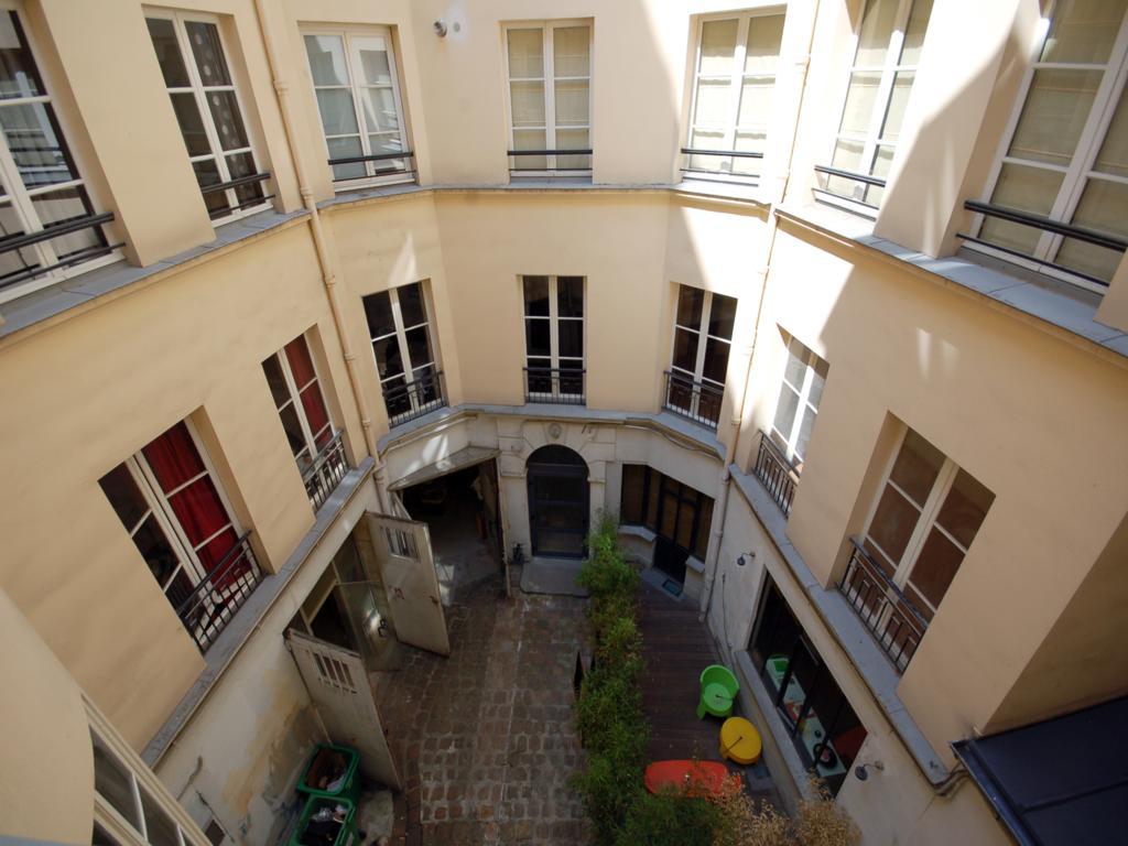 Apartment Louvre Paris Chambre photo